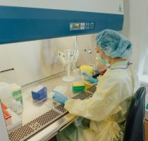 Au fost achiziționate 140 mii teste pentru detectarea  SARS-CoV-2 /FLU/RSV