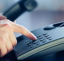 Persoanele care vor să renunţe la fumat sunt îndemnate să apeleze la ajutorul specialiştilor de la Linia verde: 0 800 10001
