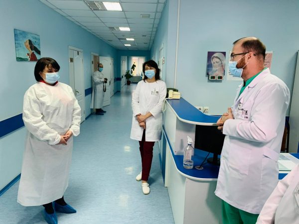 Intervențiile de implant cohlear la copii vor continua și în anul 2021, cheltuielile fiind acoperite de stat