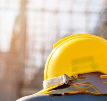 Guvernul a aprobat două proiecte pentru sporirea protecţiei sănătăţii și securității angajaților