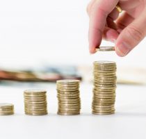 Cuantumul alocației lunare de stat va fi majorat pentru mai multe categorii de persoane
