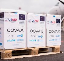 Moldova a recepționat al doilea lot de vaccinuri împotriva COVID-19 prin intermediul COVAX
