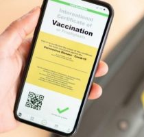 Persoanele vaccinate împotriva COVID-19 pot descărca, verifica on-line certificatul de vaccinare
