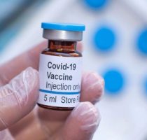 Un lot de 32.760 de doze de vaccin Pfizer/BioNTech a ajuns la Chișinău