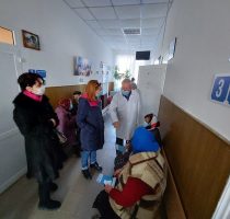 Campania „Vaccinează-te, pentru ca viața să revină la normal” continuă în alte șase raioane din Republica Moldova