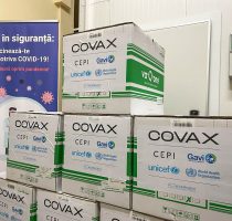 Republica Moldova a recepționat primul lot de vaccin Spikevax, produs de compania Moderna