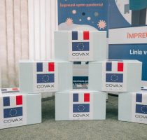 Republica Moldova a recepționat un lot de 230.400 de doze de vaccin Moderna, donat de Franța prin Platforma COVAX