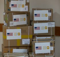 UNFPA și Guvernul Statelor Unite au livrat spitalelor din Republica Moldova un lot de zece tone cu truse medicale în domeniul obstetricii și ginecologiei