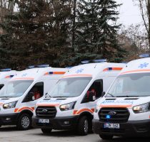 Echipele de asistență medicală urgentă din țară au primit ambulanțe noi