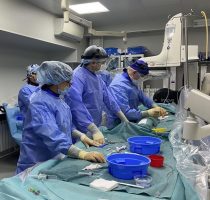 Patru pacienți cu afecțiune cardiacă severă, tratați printr-o metodă inovativă