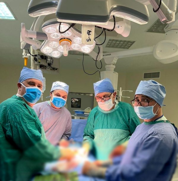 Trei vieți au fost salvate datorită transplantului de rinichi