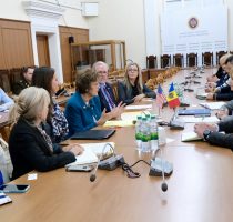 Ministra Sănătății a avut o întrevedere cu Secretara de Stat a Carolinei de Nord