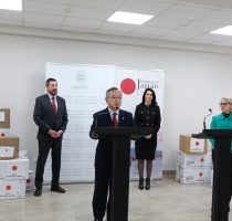 Astăzi a avut loc evenimentul de transmitere oficială a unui lot de medicamente pentru tratamentul tuberculozei drogrezistente