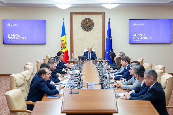 Guvernul a stabilit cuantumul anual de alcool etilic nedenaturat destinat producerii farmaceutice și utilizării în medicină pentru anul 2026