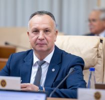 Acces mai bun la tratamente: Guvernul modernizează sistemul de autorizare a medicamentelor