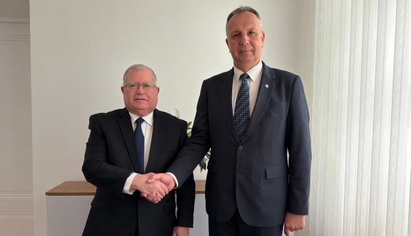 Ministrul Sănătății a discutat cu ambasadorul Statului Israel despre cooperarea în domeniul situațiilor de urgență și pregătirea medicală