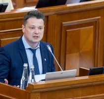 Parlamentul a votat în prima lectură proiectul de modernizare a sistemului de reglementare a profesiilor medico-sanitare și farmaceutice